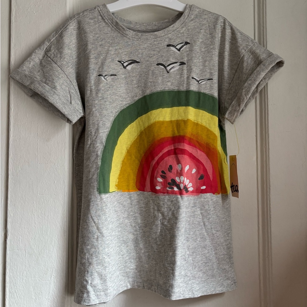 Tea Collection Kids Gray Tee with Vibrant Rainbow Size 8